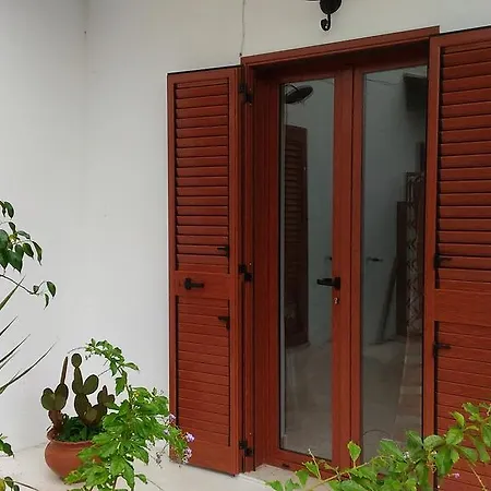 Casa Del Gelso Mortelle Tatil Evi